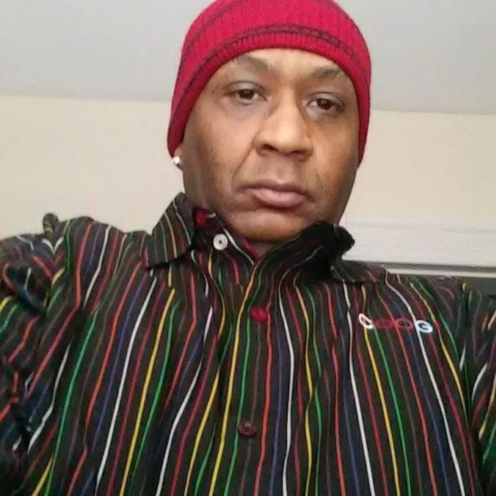 Meet your Posher, Jizzs